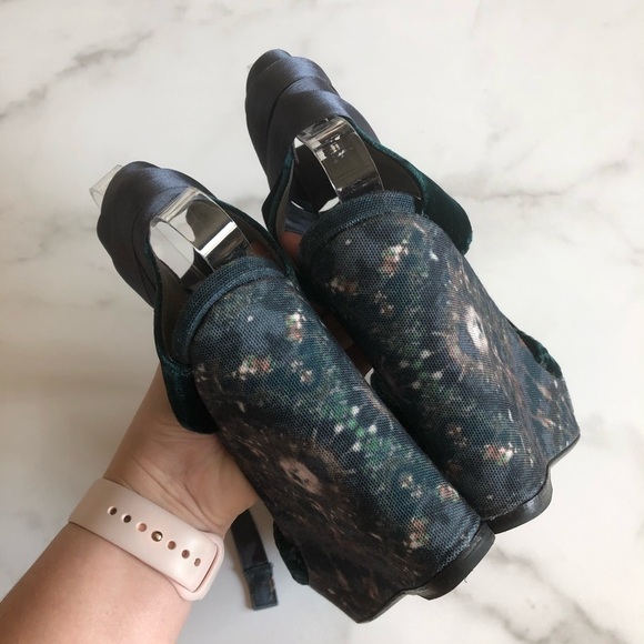 Theodora & Callum Biarritz Velvet Lace-Up Sandal - Picture 3 of 13